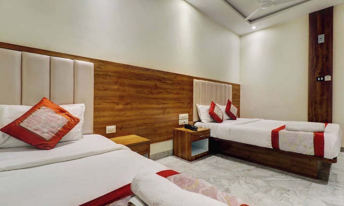 Fort Hotel | Hotel A K Fort Inn