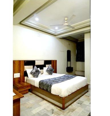 Ahmedabad House | Hotel Aasopalav