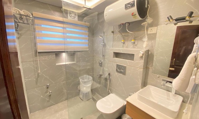 Laripora Bed & Breakfast | Hotel Abshar