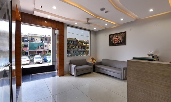 Indirapuram Hotel | Hotel Admire Inn By F9 Hotels