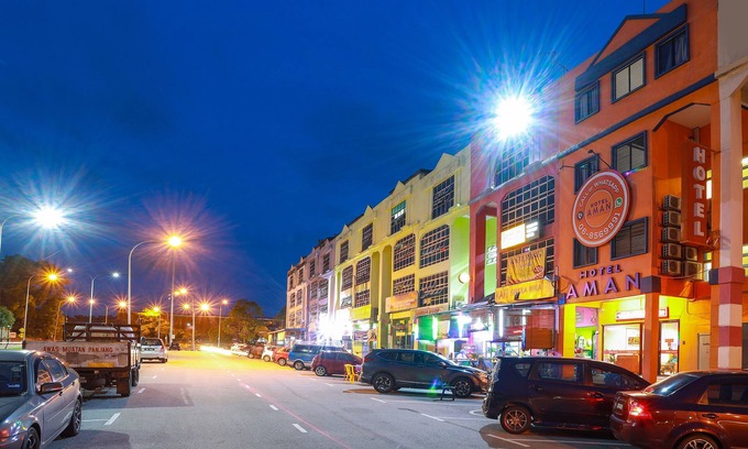 Nilai Hotel | Hotel Aman - Nilai/KLIA