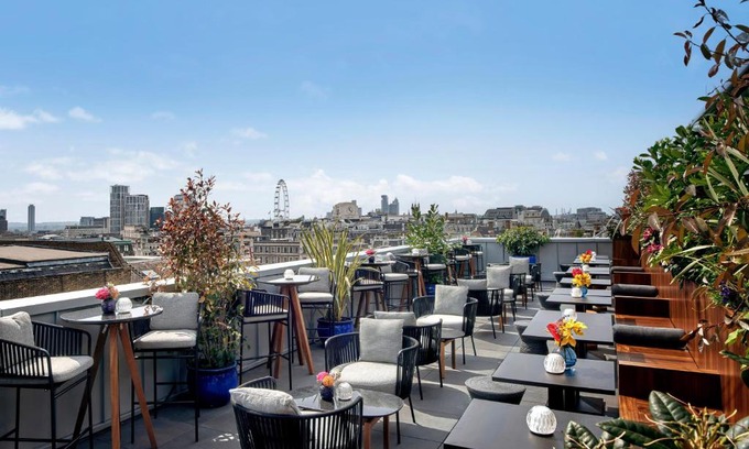 Covent Garden Hotel | Hotel AMANO Covent Garden