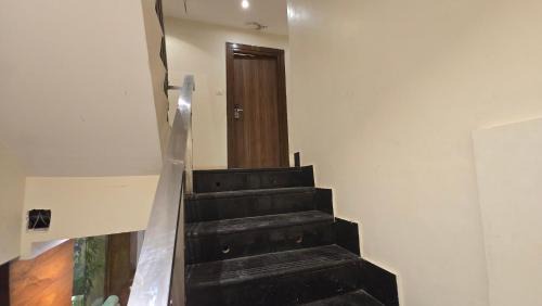 Prabhadevi Hotel | Hotel Amber Edition