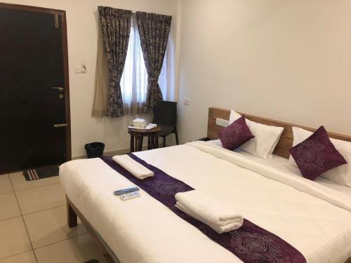 Agara Hotel | Hotel Amulya Regency