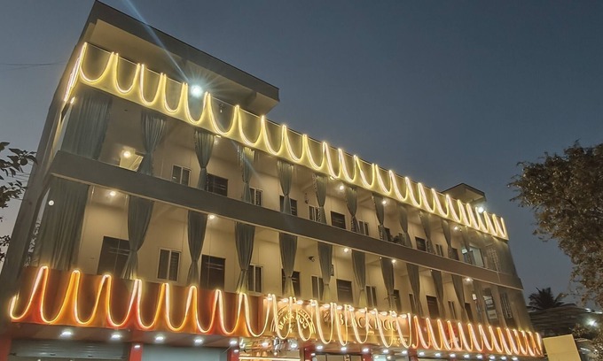 Malabar Hill Hotel | Hotel Amulya Regency