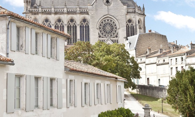 Angouleme Hotel | Hotel Angoulême Le Saint Gelais