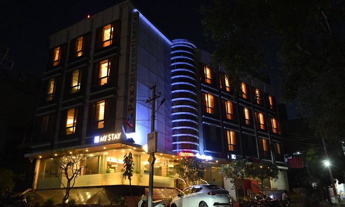 Adarsh Nagar Hotel | Hotel Apex Intercontinental