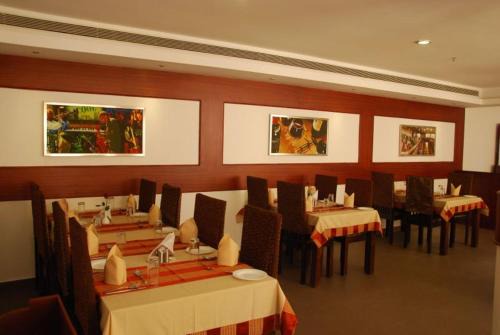 Mundakayam Hotel | Hotel Armani