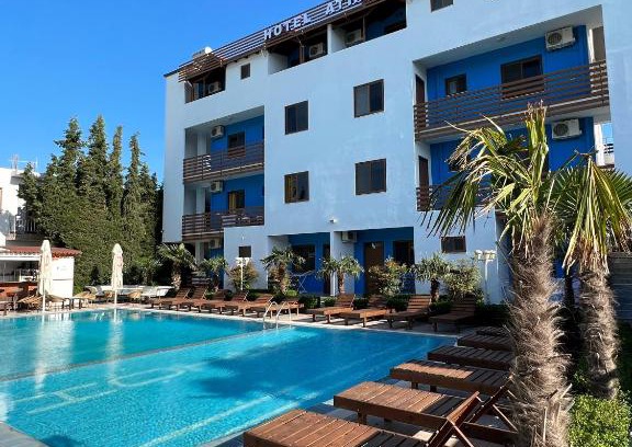 Velipoje Hotel | Hotel Athina