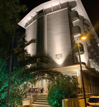 Marina Centro Hotel | Hotel Audi Frontemare