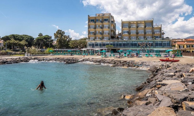 Diano Marina Hotel | Hotel Bellevue Et Mediterranée