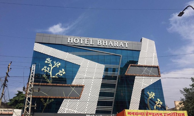 Kota Hotel | Hotel Bharat