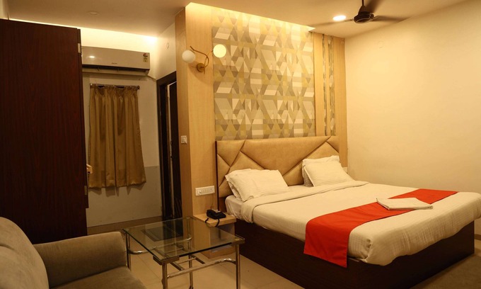 Brahmapur Hotel | Hotel Bhubaneswari Classic