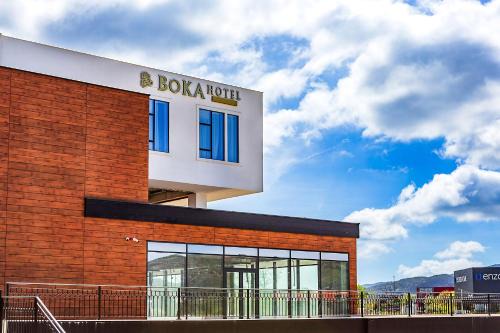 Radanovici Hotel | Hotel Boka