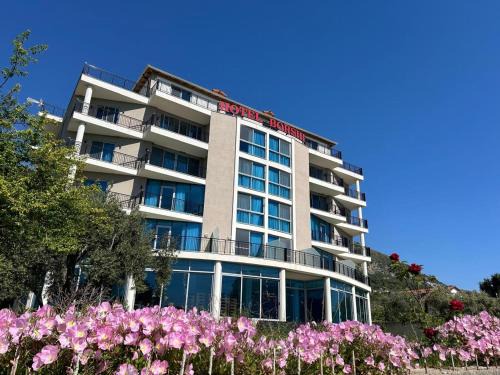 Qazim Pali Hotel | Hotel Borshi