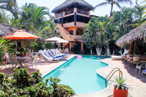 Brisas de Zicatela Hotel | Hotel Casamar Suites