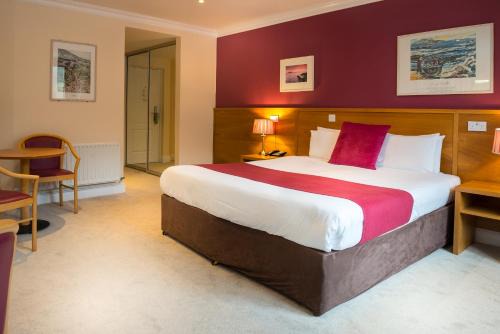 Ballyferriter Hotel | Hotel Ceann Sibeal