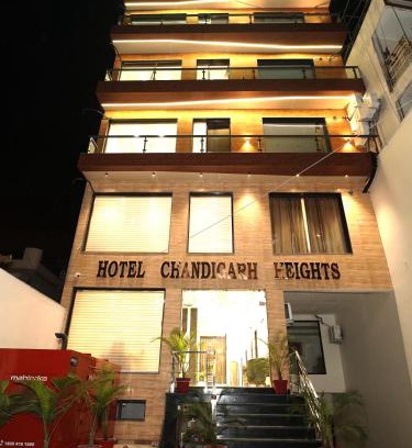 Kharar Hotel | Hotel Chandigarh Heights - Airport Road Manali Highway Transit Hotel