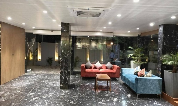 Solapur Hotel | Hotel Chitra Executive