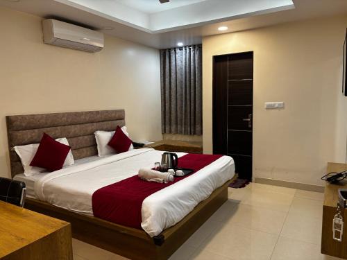 Malviya Nagar Hotel | Hotel City Prime