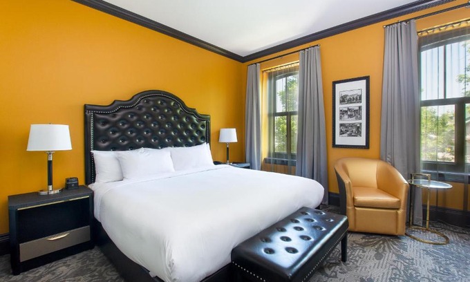 Old Quebec Hotel | Hotel Clarendon