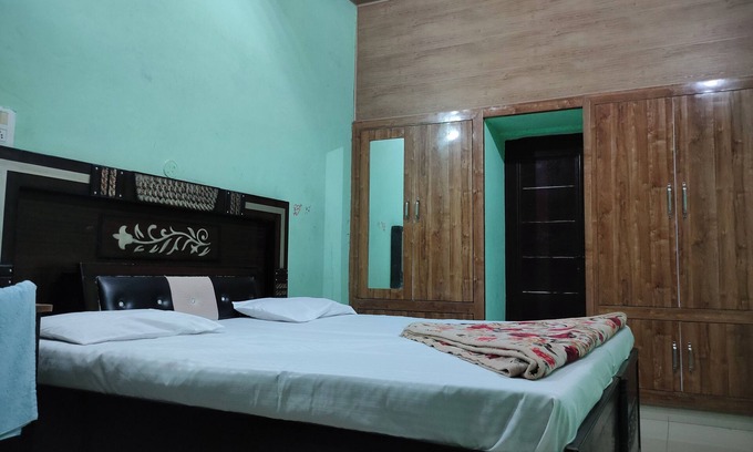 Thanesar Hotel | Hotel Comfort Zone