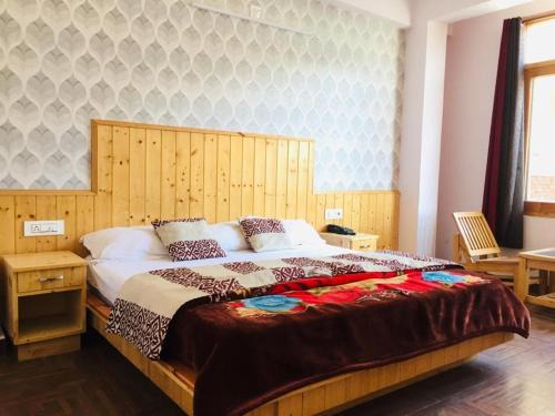 New Manali Bed & Breakfast | HOTEL CORNER RETREAT BnB