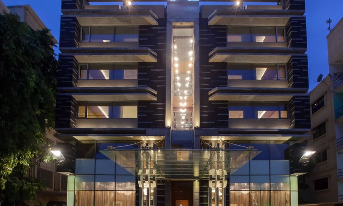 Navarangpura Gam Hotel | Hotel Cosmopolitan Ahmedabad