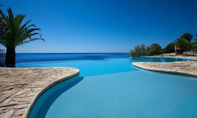 Santa Margherita di Pula Hotel | Hotel Costa dei Fiori
