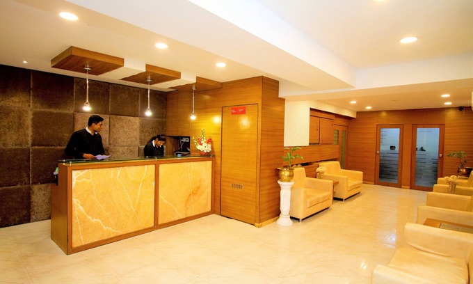 Park Street Hotel | Hotel Crestwood