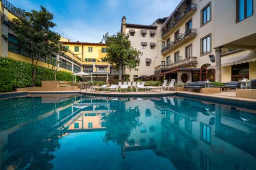 Santa Maria Novella Hotel | Hotel Croce Di Malta