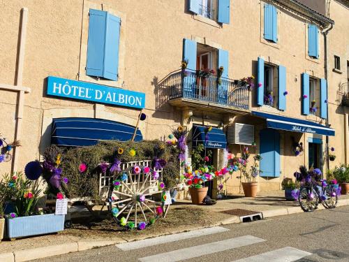 Sault Hotel | Hotel D'Albion