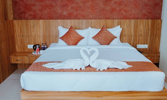 Rampur Hat Hotel | Hotel DC Star Rampurhat