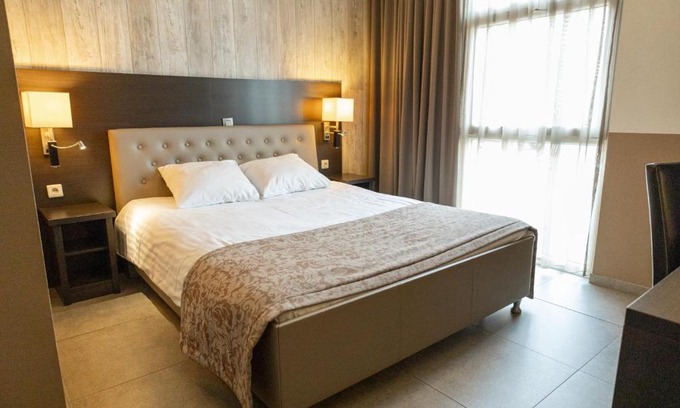 Maaseik Hotel | Hotel De Maaskant