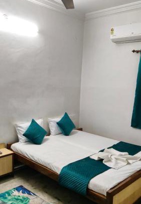 Balaghat Hotel | Hotel DRS by Vihasta, Balaghat