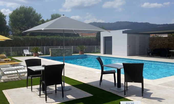 Pegomas Hotel | Hotel Du Bosquet