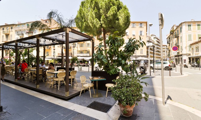 Quartier du Port Hotel | Hotel du Pin Nice Port