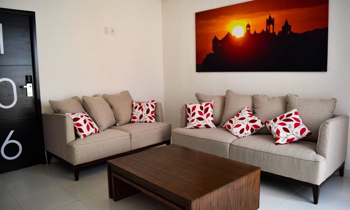 Downtown Mazatlan Hotel | Hotel Dwana