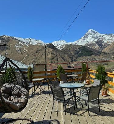 Stepantsminda House | Hotel Elia Kazbegi