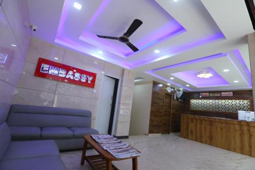 Gandhi Nagar Hotel | Hotel Embassy