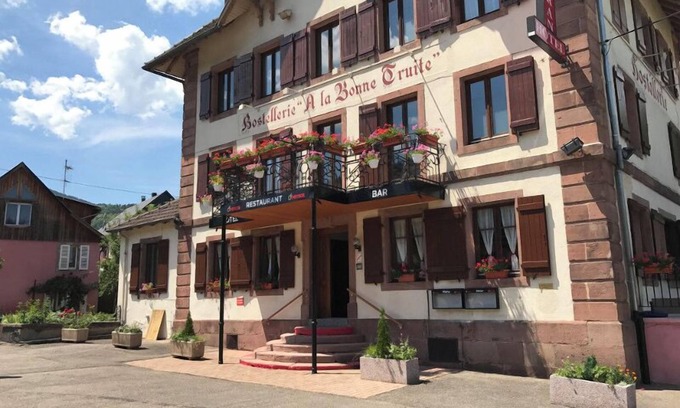 Lapoutroie Hotel | Hotel Etoile alsacienne