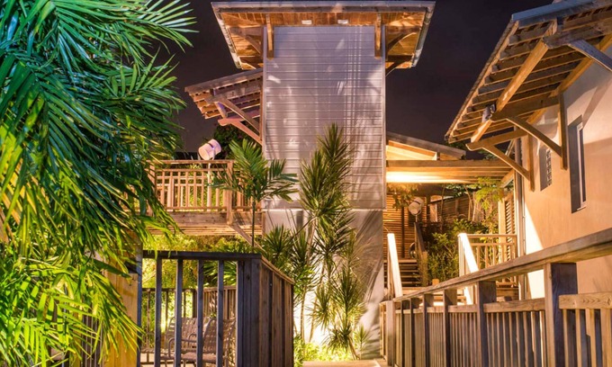 Tartane Hotel | Hotel French Coco