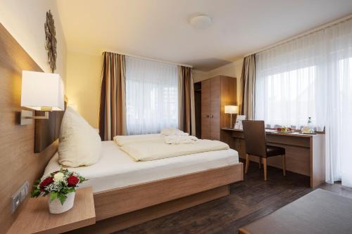 Schopfheim Hotel | Hotel-Gasthaus Adler