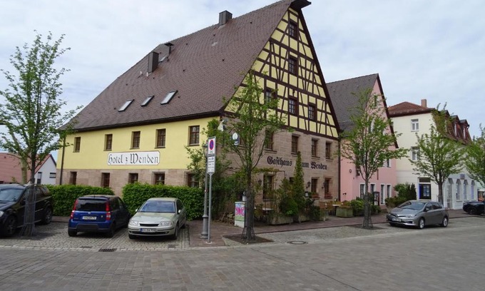 Wendelstein Hotel | Hotel,Gasthaus zum Wenden