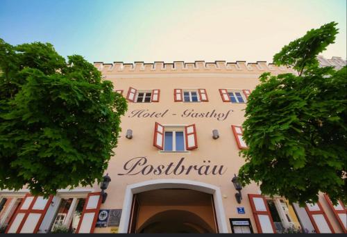 Dingolfing Hotel | Hotel-Gasthof Postbräu Dingolfing