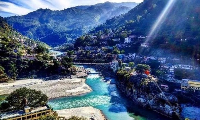 Karnaprayag Hotel | Hotel geeta bhawan