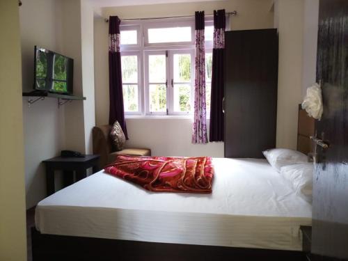 Ravangla Hotel | HOTEL GHAKHEl