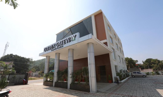 Vellore Hotel | Hotel Golden Gateway
