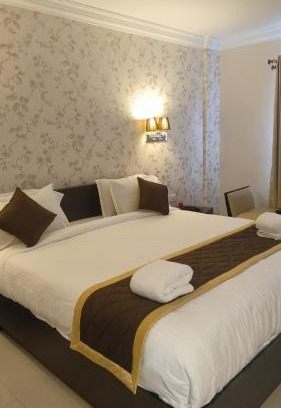 Angamali Hotel | Hotel Grand Regency, Angamaly
