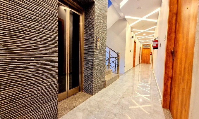Haridwar Hotel | Hotel Grand Sharon